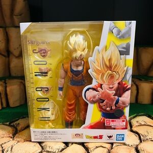SHFiguarts Super Saiyan Son Goku Action Figure